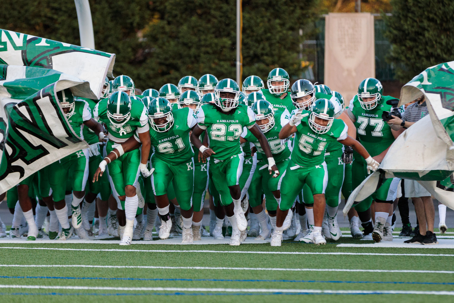 The A.L. Brown Wonders host the Gastonia Ashbrook Greenwave on a brand new field in their season opener.